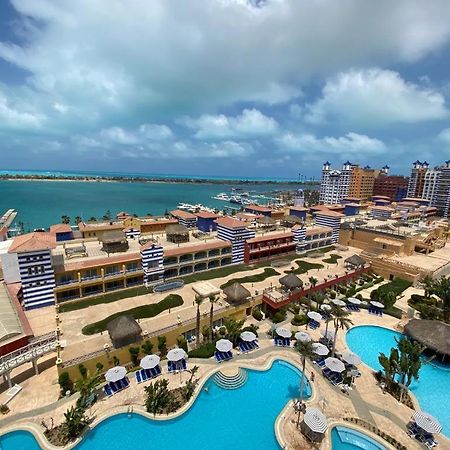 Porto Marina Resort Chalets Families Only Ελ Αλαμέιν Εξωτερικό φωτογραφία