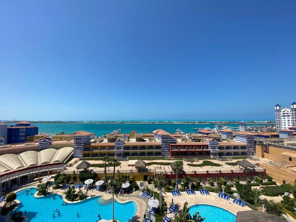Porto Marina Resort Chalets Families Only Ελ Αλαμέιν Εξωτερικό φωτογραφία