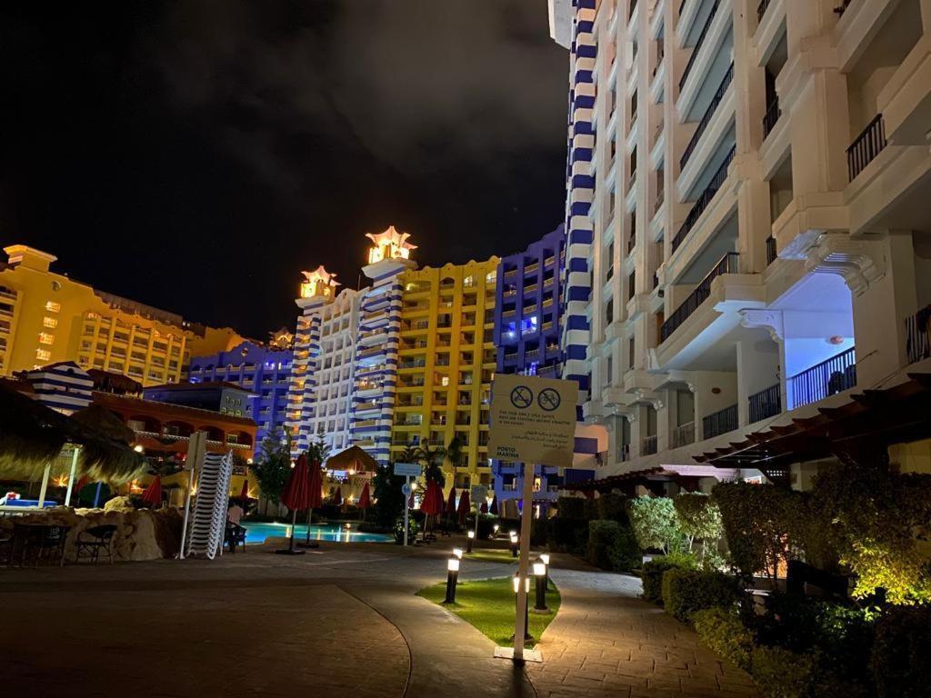 Porto Marina Resort Chalets Families Only Ελ Αλαμέιν Εξωτερικό φωτογραφία