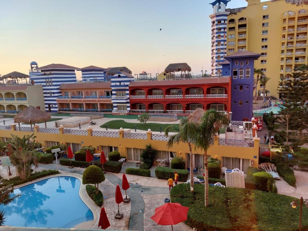 Porto Marina Resort Chalets Families Only Ελ Αλαμέιν Εξωτερικό φωτογραφία